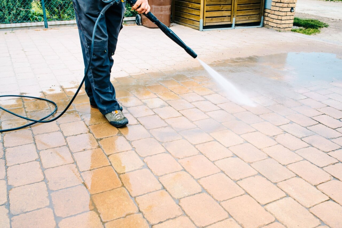 How to remove stains from concrete patio » Remove Any Stains
